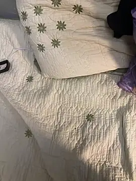 Ariel Ari online show from January 17, 2025, 8:34 am