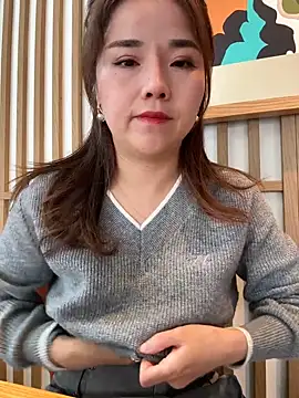 Snapshot of Efangfang chatting on December 23, 2024, 4:22 am Efangfang online show from December 23, 2024, 4:22 am