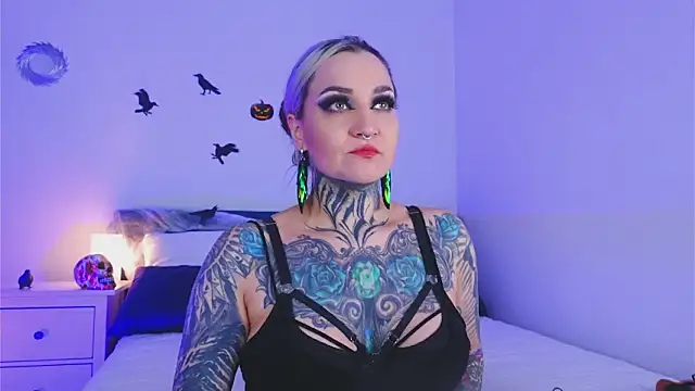 SindelDark online show from October 24, 2025, 1:29 pm