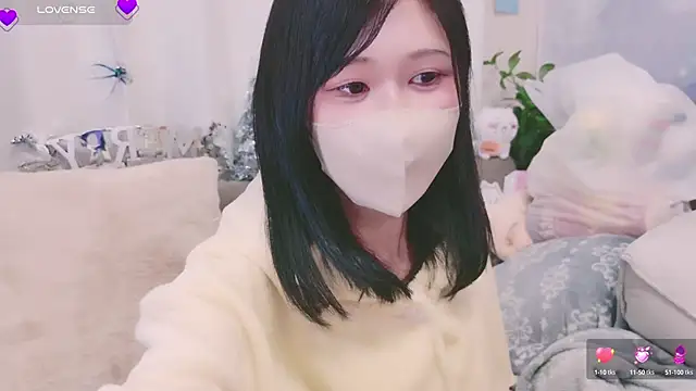 Snapshot of Conatsu chatting on December 7, 2024, 2:46 pm Conatsu online show from December 7, 2024, 2:46 pm