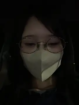 Snapshot of Conatsu chatting on December 21, 2024, 5:07 pm Conatsu online show from December 21, 2024, 5:07 pm