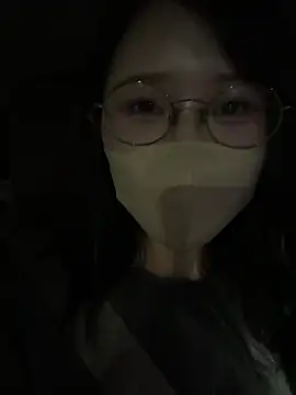 Snapshot of Conatsu chatting on December 30, 2024, 9:05 am Conatsu online show from December 30, 2024, 9:05 am