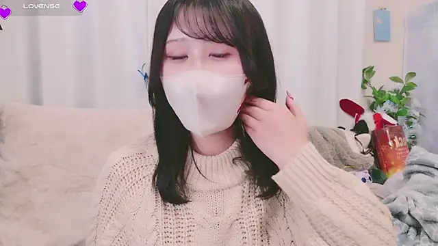 Snapshot of Conatsu chatting on January 6, 2025, 1:41 pm Conatsu online show from January 6, 2025, 1:41 pm