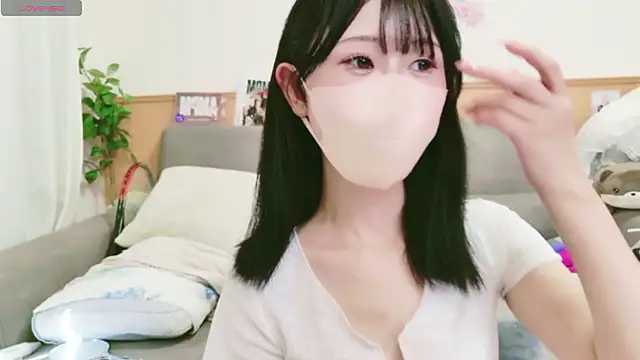 Snapshot of Conatsu chatting on October 15, 2025, 5:18 am Conatsu online show from October 15, 2025, 5:18 am