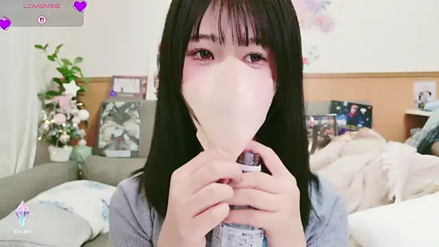 Snapshot of Conatsu chatting on December 1, 2025, 6:51 am Conatsu online show from December 1, 2025, 6:51 am