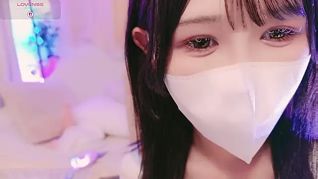Conatsu online show from July 2, 2026, 2:01 pm