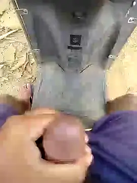 Snapshot of 88karan88 chatting on December 29, 2024, 8:55 am 88karan88 online show from December 29, 2024, 8:55 am