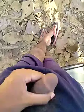 Snapshot of 88karan88 chatting on January 1, 2025, 4:29 am 88karan88 online show from January 1, 2025, 4:29 am