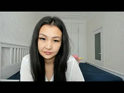 Snapshot of Missykitty01 chatting on October 6, 2025, 5:49 am Missykitty01 online show from October 6, 2025, 5:49 am