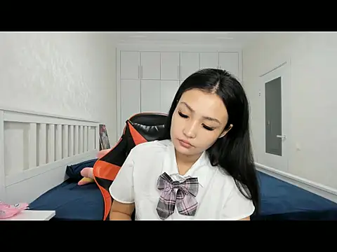 Missykitty01 online show from November 1, 2025, 2:02 am