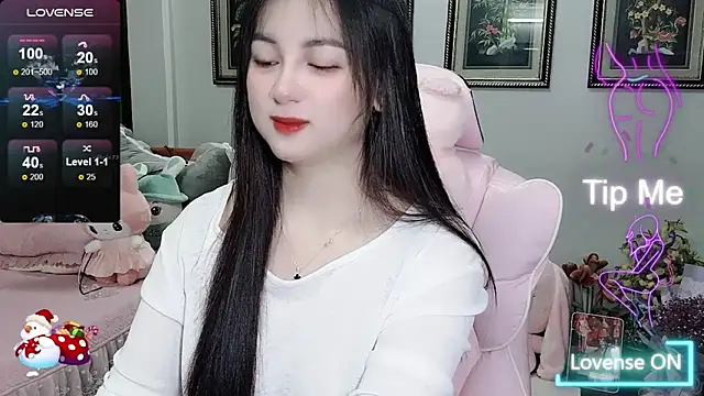 Snapshot of _Nana_20 chatting on October 14, 2025, 5:03 pm Nana 20 online show from October 14, 2025, 5:03 pm