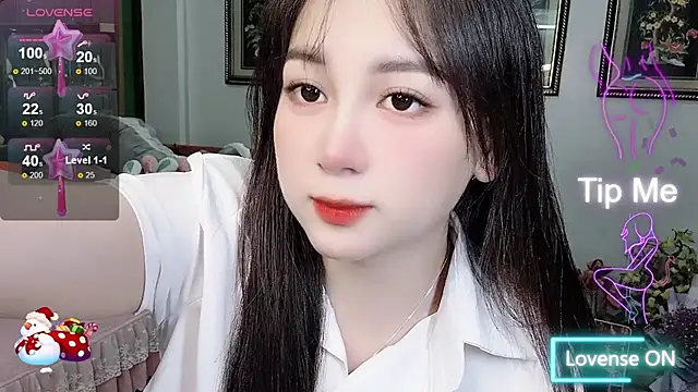 Snapshot of _Nana_20 chatting on October 27, 2025, 1:37 pm Nana 20 online show from October 27, 2025, 1:37 pm