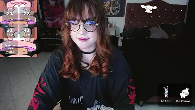 Snapshot of Avril2001 chatting on December 8, 2024, 11:40 pm Avril2001 online show from December 8, 2024, 11:40 pm