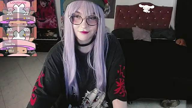 Snapshot of Avril2001 chatting on December 11, 2024, 2:30 am Avril2001 online show from December 11, 2024, 2:30 am