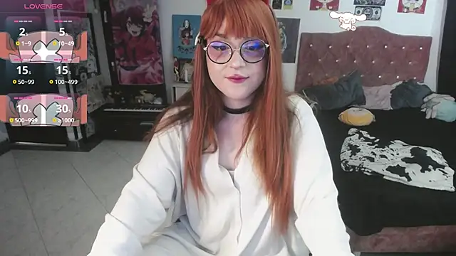 Snapshot of Avril2001 chatting on December 30, 2024, 1:04 am Avril2001 online show from December 30, 2024, 1:04 am