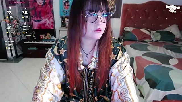 Snapshot of Avril2001 chatting on September 10, 2025, 2:44 am Avril2001 online show from September 10, 2025, 2:44 am