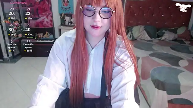 Snapshot of Avril2001 chatting on October 14, 2025, 12:11 am Avril2001 online show from October 14, 2025, 12:11 am