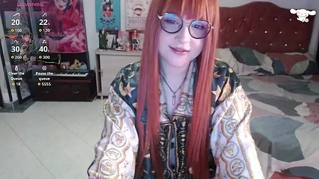 Snapshot of Avril2001 chatting on October 26, 2025, 12:27 am Avril2001 online show from October 26, 2025, 12:27 am