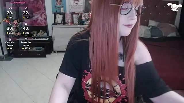 Snapshot of Avril2001 chatting on November 27, 2025, 4:03 am Avril2001 online show from November 27, 2025, 4:03 am