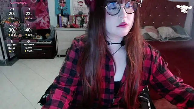 Snapshot of Avril2001 chatting on February 16, 2026, 3:57 am Avril2001 online show from February 16, 2026, 3:57 am