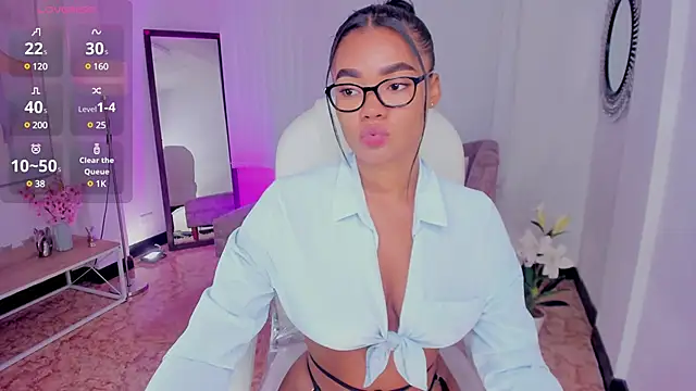 madisson davon online show from March 6, 2025, 1:57 pm