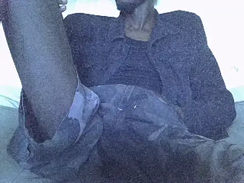 Delicious-D online show from March 18, 2025, 10:46 am