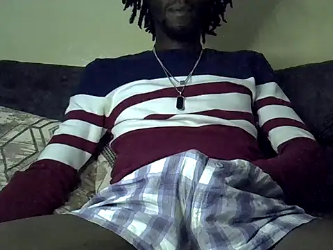 Delicious-D online show from April 18, 2026, 10:10 pm