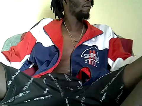 Delicious-D online show from May 13, 2026, 4:43 am
