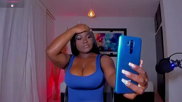 Scarlett 811 online show from December 13, 2025, 8:04 pm