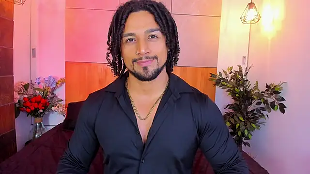 MikeEstevess online show from March 22, 2025, 9:24 am