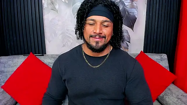 Snapshot of MikeEstevess chatting on April 23, 2026, 12:29 pm MikeEstevess online show from April 23, 2026, 12:29 pm