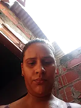 Snapshot of Andreita_95 chatting on October 3, 2025, 2:14 pm Andreita 95 online show from October 3, 2025, 2:14 pm