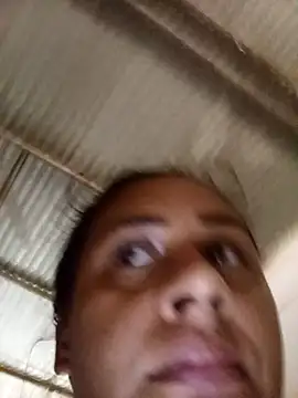 Snapshot of Andreita_95 chatting on October 5, 2025, 3:10 pm Andreita 95 online show from October 5, 2025, 3:10 pm