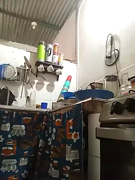 Snapshot of Andreita_95 chatting on November 9, 2025, 4:49 pm Andreita 95 online show from November 9, 2025, 4:49 pm