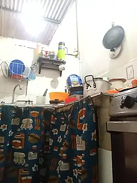 Snapshot of Andreita_95 chatting on January 12, 2026, 2:44 pm Andreita 95 online show from January 12, 2026, 2:44 pm