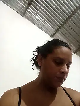 Snapshot of Andreita_95 chatting on January 18, 2026, 1:26 pm Andreita 95 online show from January 18, 2026, 1:26 pm