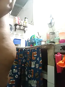 Snapshot of Andreita_95 chatting on February 7, 2026, 9:46 am Andreita 95 online show from February 7, 2026, 9:46 am