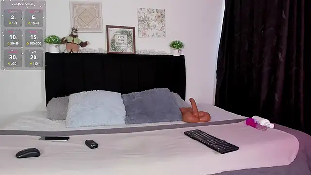 aihnoa split online show from February 21, 2025, 12:28 pm