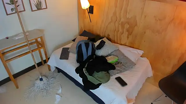 jacob-coper online show from March 22, 2025, 9:24 am