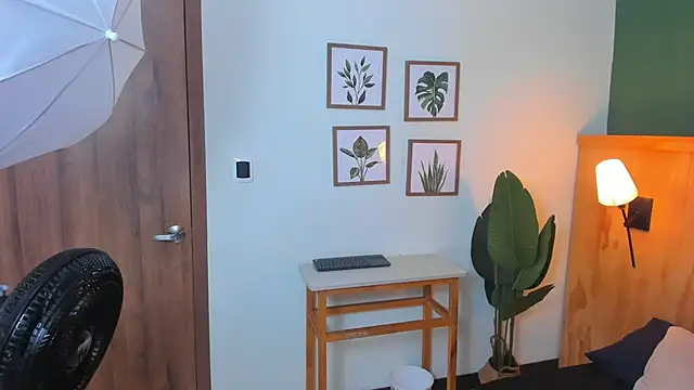 jacob-coper online show from September 27, 2025, 3:11 am