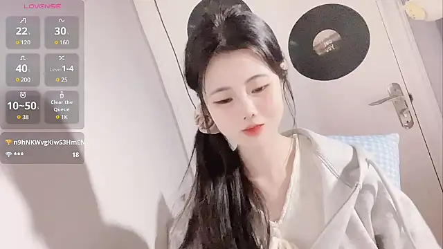 Qedgjwyz1 online show from February 8, 2025, 2:16 pm