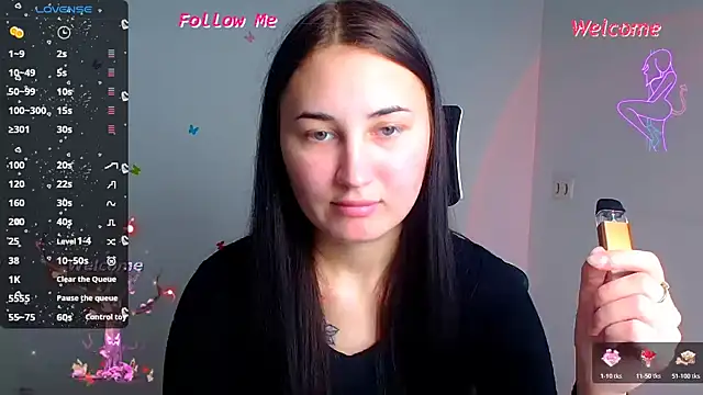 Jennifer Blum online show from November 9, 2025, 12:36 pm