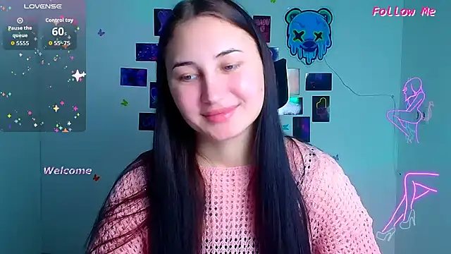 Jennifer Blum online show from November 24, 2025, 12:16 pm