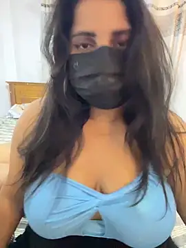 NOORA-GIRL online show from April 1, 2026, 2:03 pm