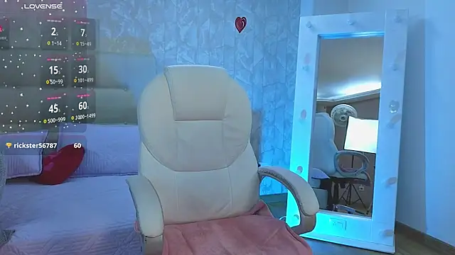 anny sweet72 online show from March 19, 2026, 11:58 am