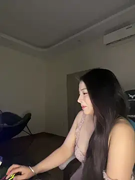 MiMi 0293 online show from May 26, 2026, 5:42 pm