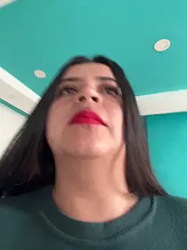 Devilsweet17 online show from February 21, 2025, 6:15 pm