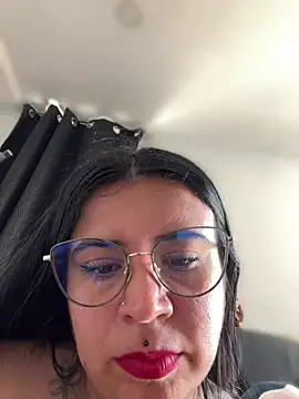 Devilsweet17 online show from March 21, 2026, 8:01 pm