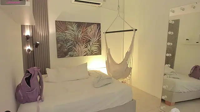 emma alice  online show from February 10, 2026, 11:36 am