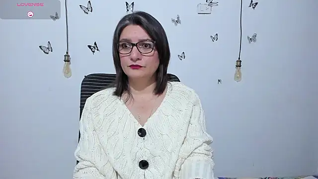 Amie Adams82  online show from February 23, 2026, 2:47 pm